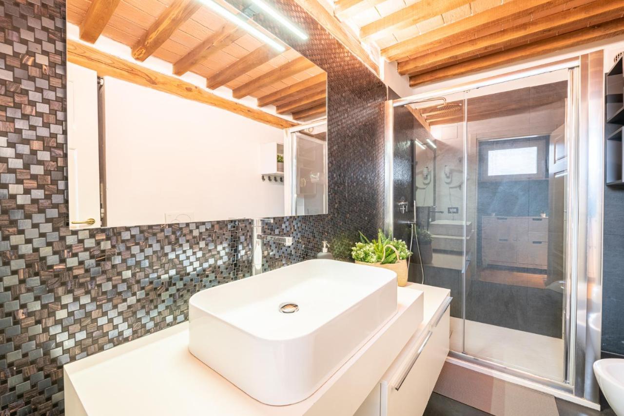 Casa San Paolino Dentro Le Muraelegant Flat Wifi E Selfcheckin *
