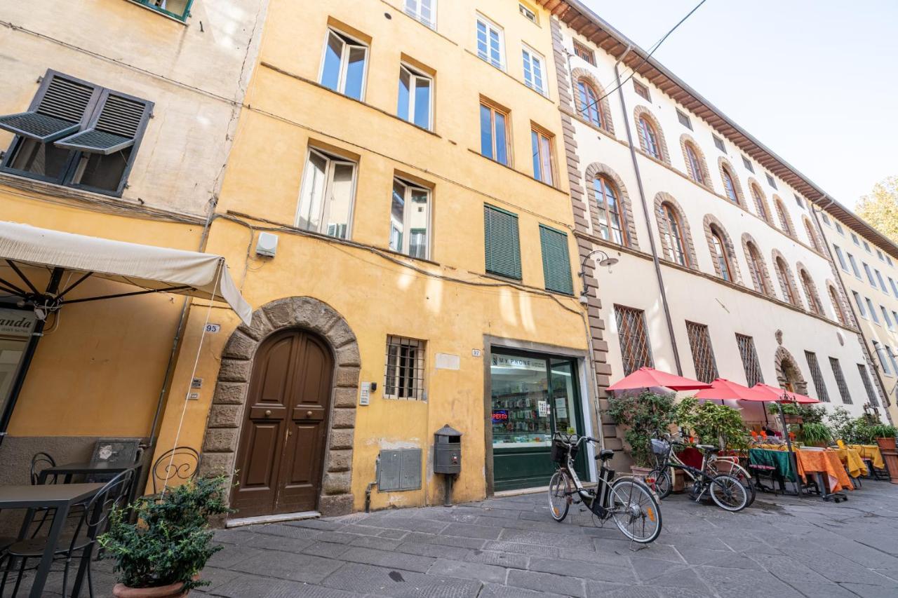 Casa San Paolino Dentro Le Muraelegant Flat Wifi E Selfcheckin Lucques